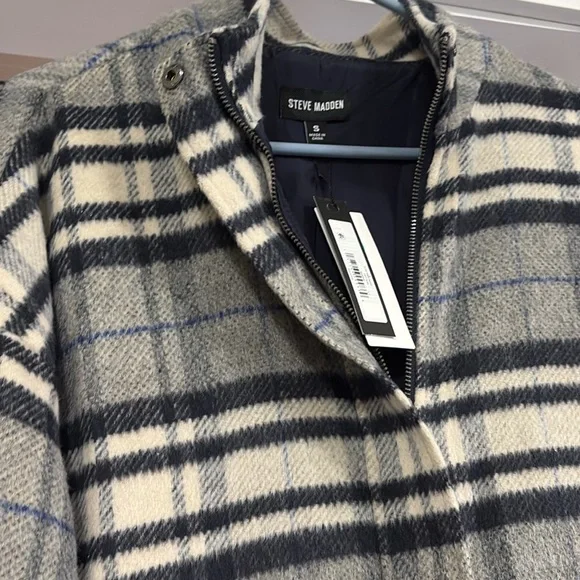 Steve Madden jacket - Picture 2 of 6